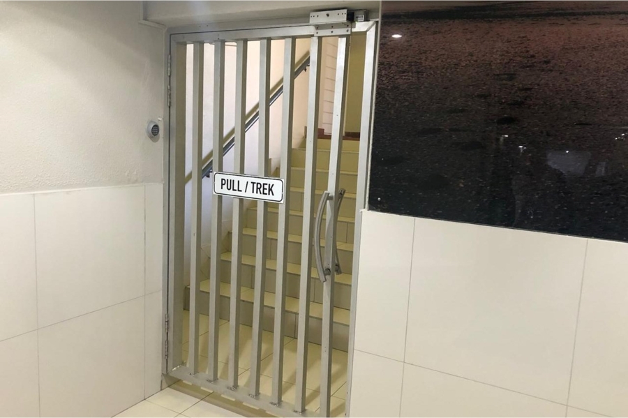 To Let 1 Bedroom Property for Rent in Table View Western Cape